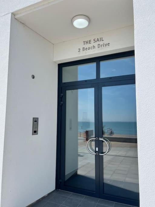 Sohot Haven With Sea Views A Balcony & Free Parking Apartment Ramsgate