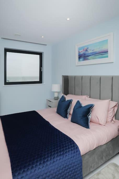 Sohot Haven With Sea Views A Balcony & Free Parking Ramsgate