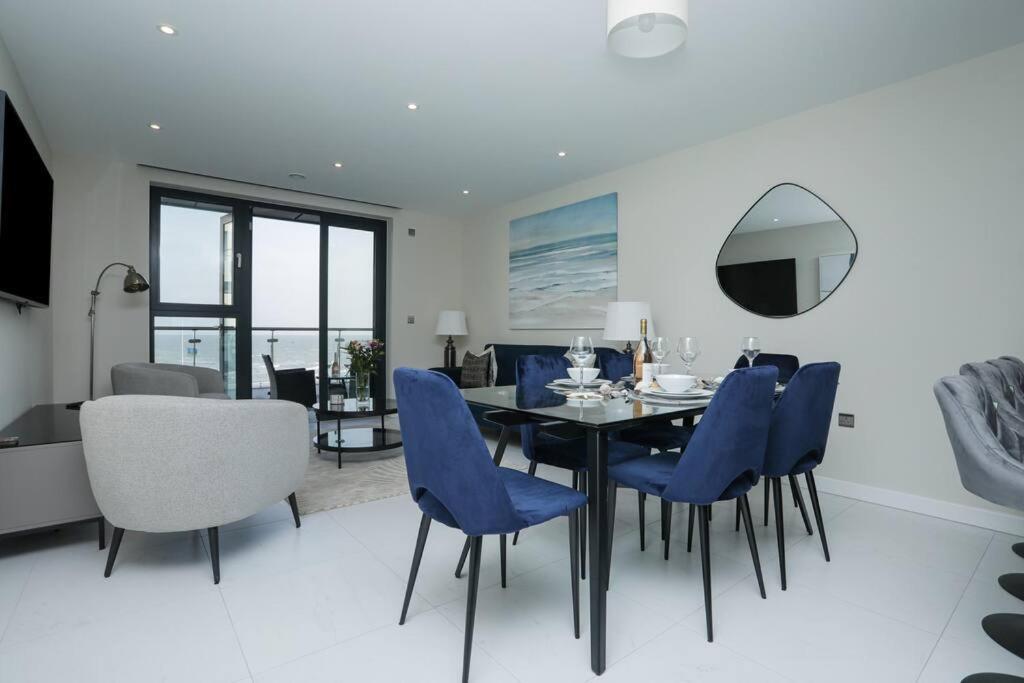 Apartment Sohot Haven With Sea Views A Balcony & Free Parking